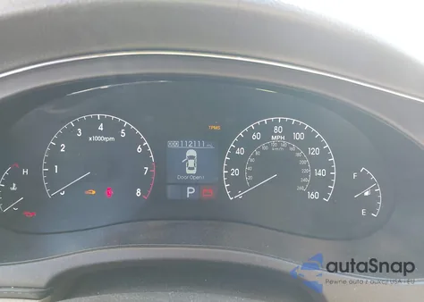 2011 Hyundai Genesis 4.6 z USA, uszkodzony, nr VIN KMHGC4DF3BU140210